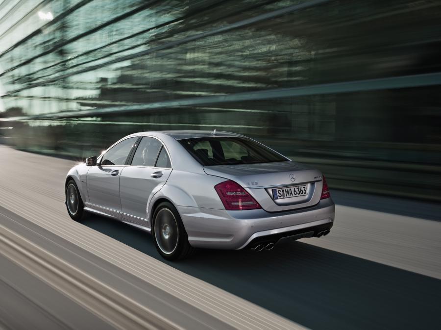  Mercedes-Benz S63 AMG 2009 года  (фото 8 из 42)